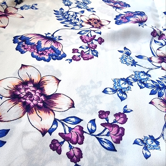 Pink Rose White Floral Front Tie Button Down Blouse - Picture 6 of 8